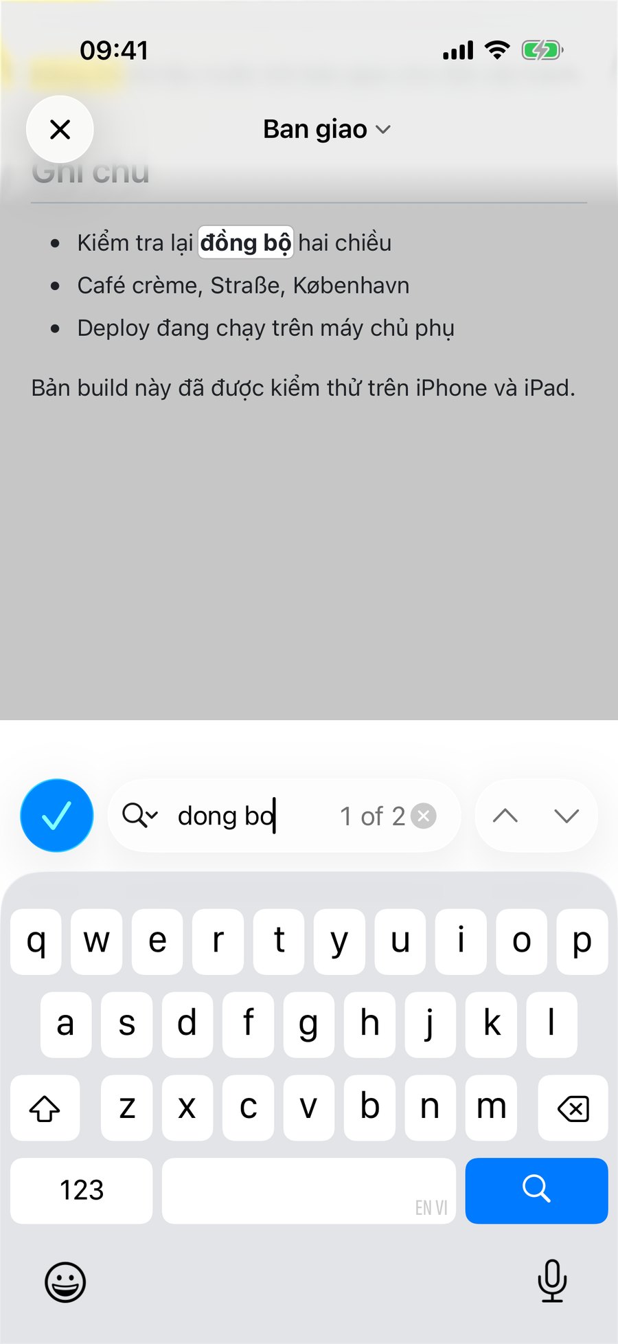 Full iPhone screen with QuickMark showing a Vietnamese document, the words đồng bộ highlighted, and the find bar reading dong bo, 1 of 2